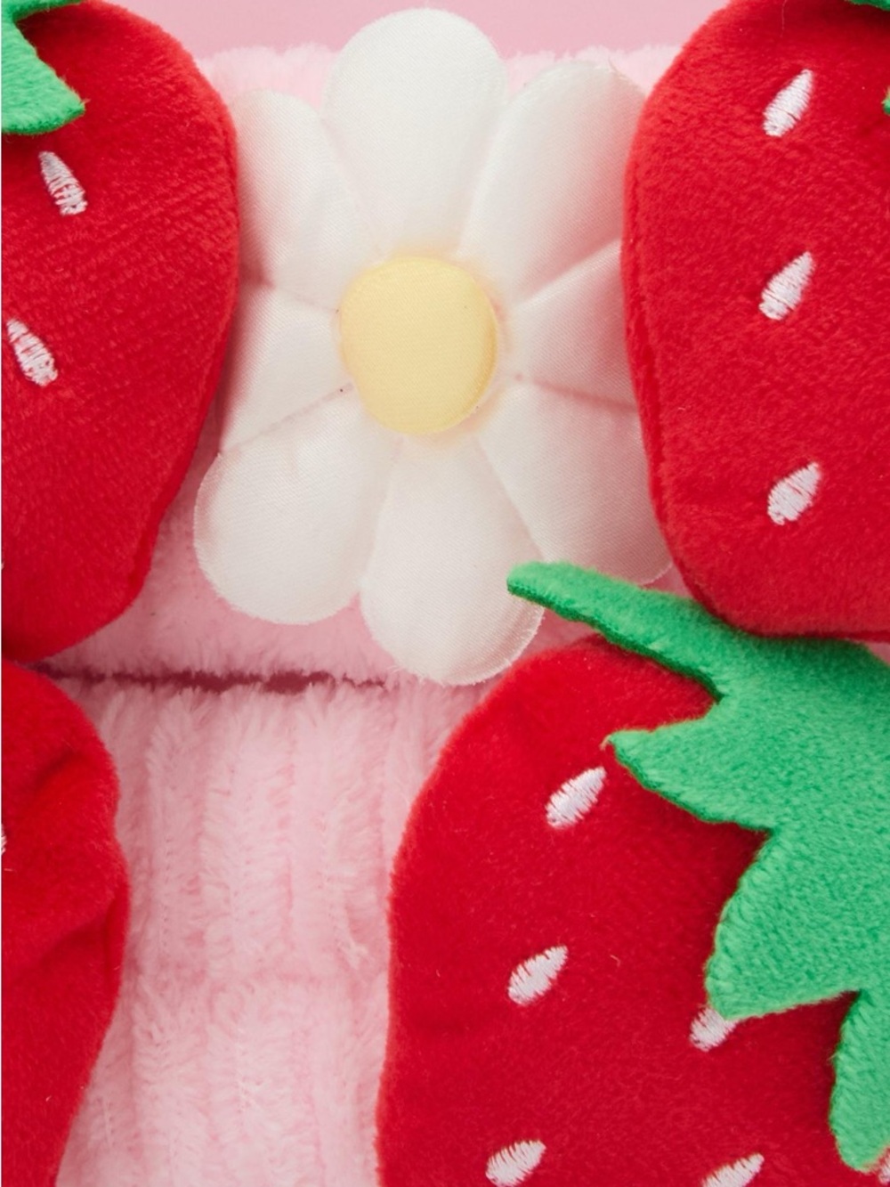 STRAWBERRY SHORTCAKE SPA HEADBAND - Picture 3 of 3